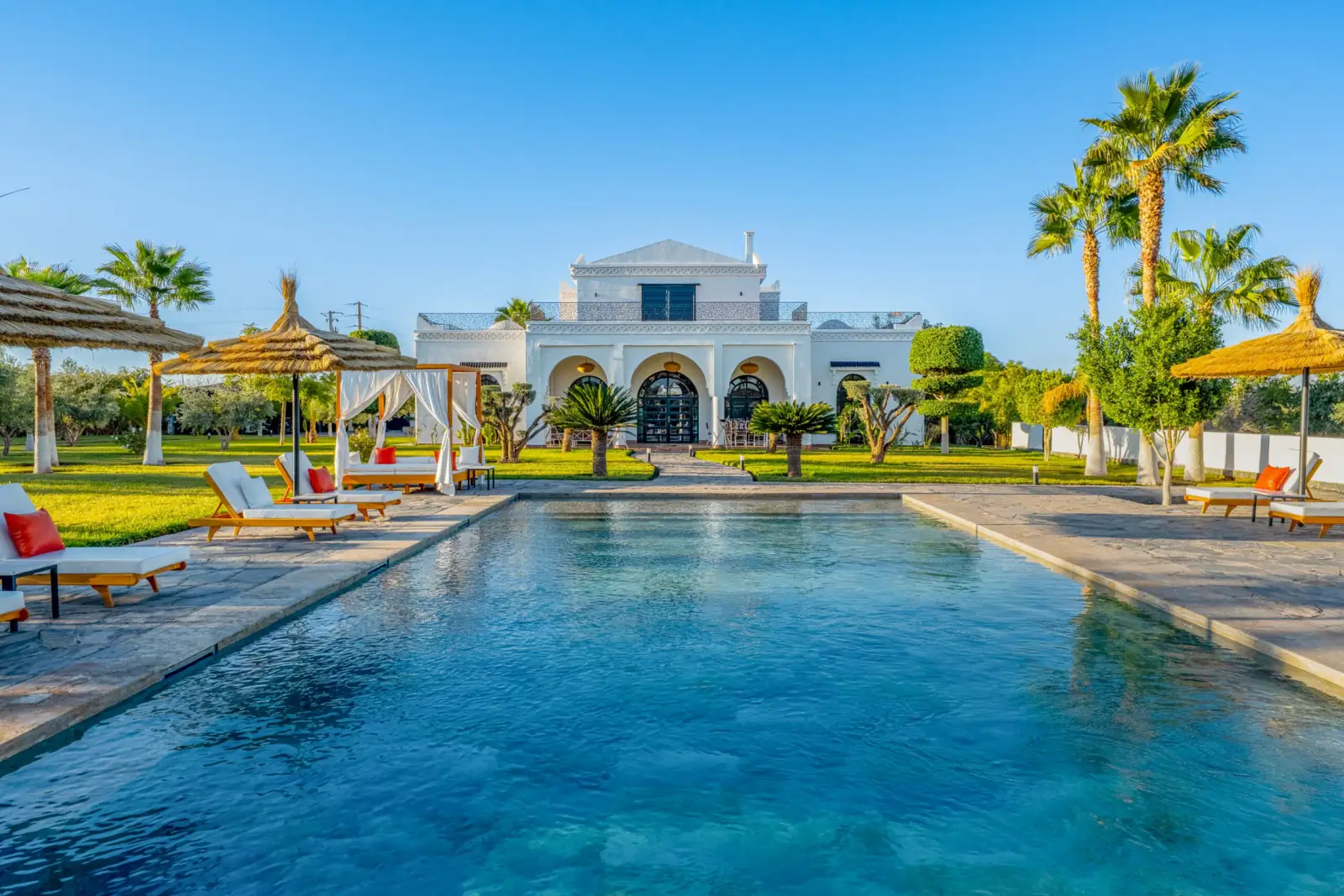 Le palais Atlas Héritage, sa piscine et ses jardins